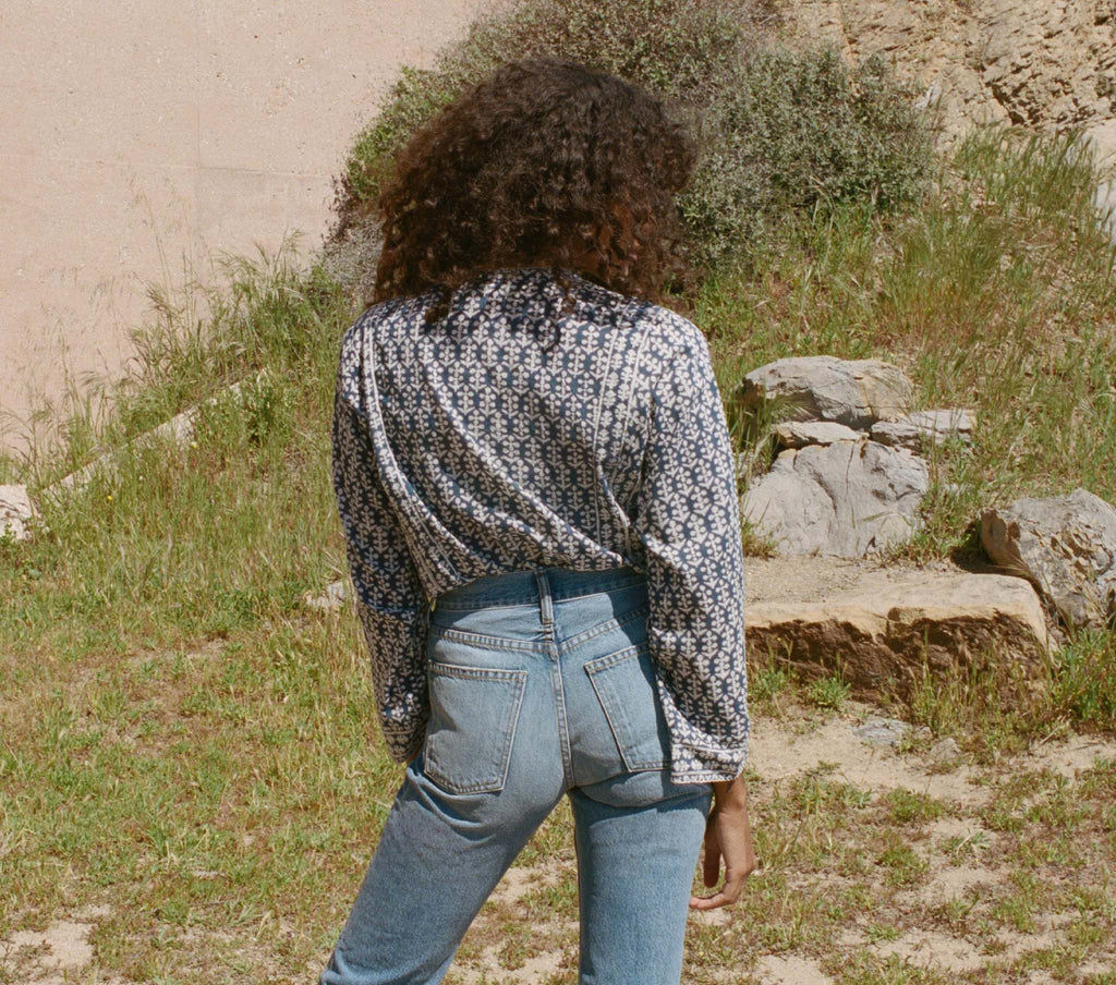 HMD -- SURI TOP -- SOLEDAD BLOOM