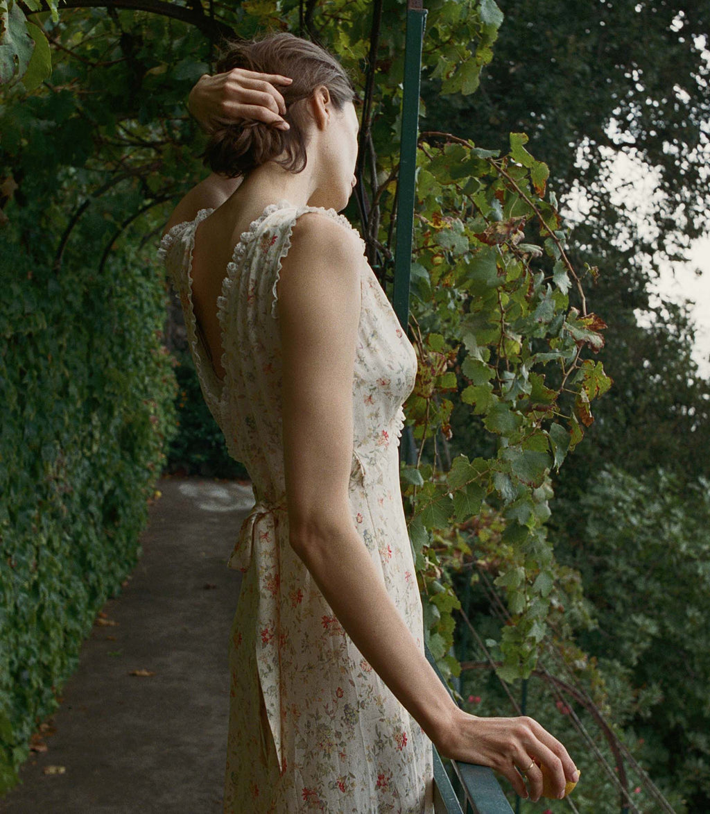 HMD -- TAHLIA DRESS -- FLOWERING MEADOW
