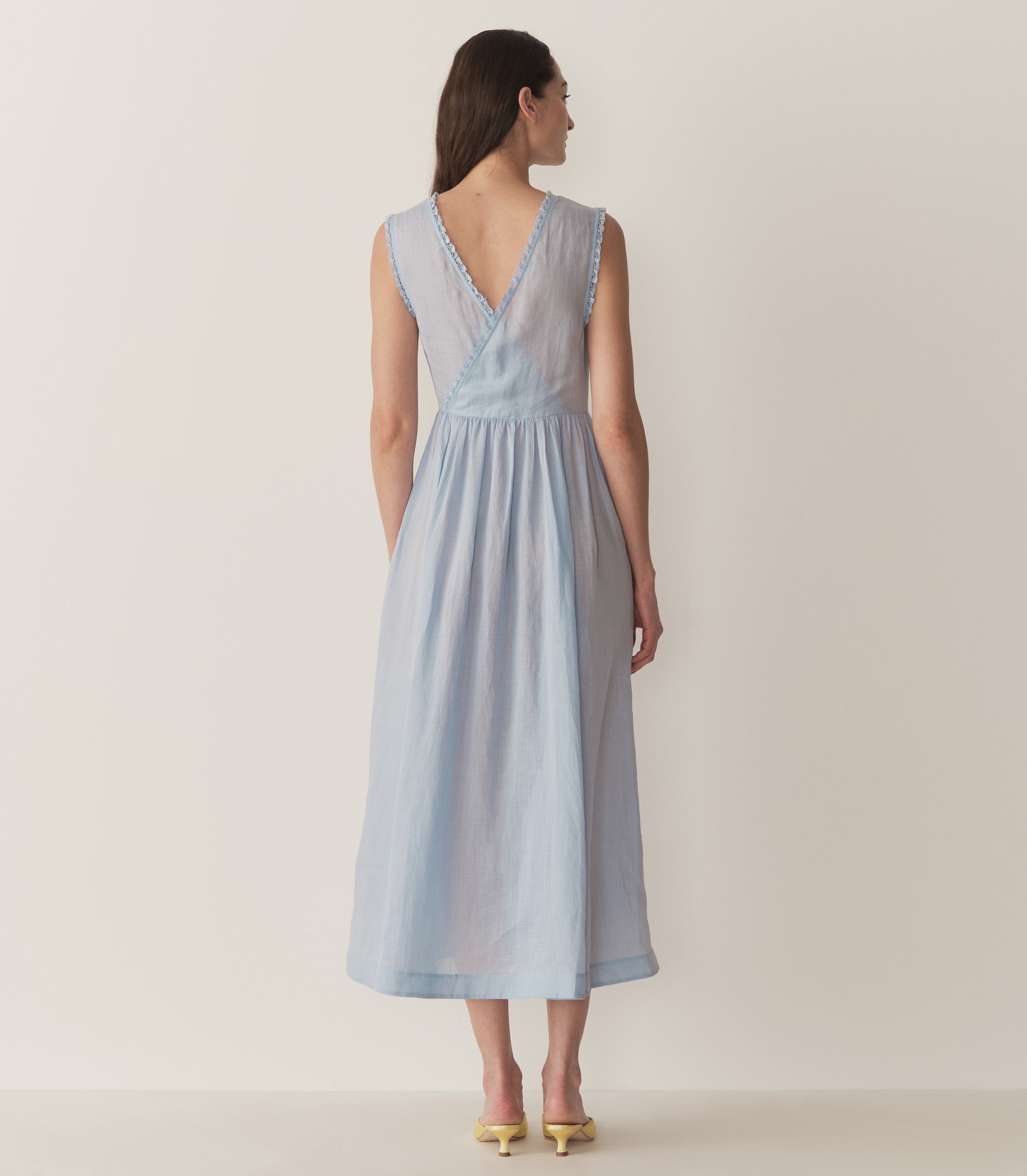 HMD -- VICTORIA DRESS -- ICY BLUE