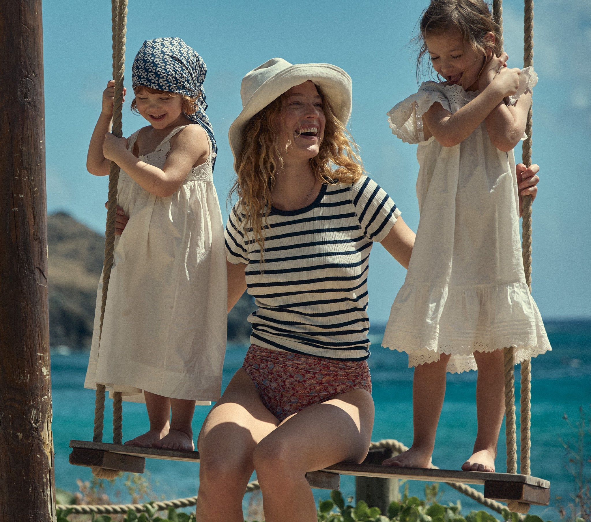 HMD -- VIVI TEE -- MARINA SAN SIMEON STRIPE