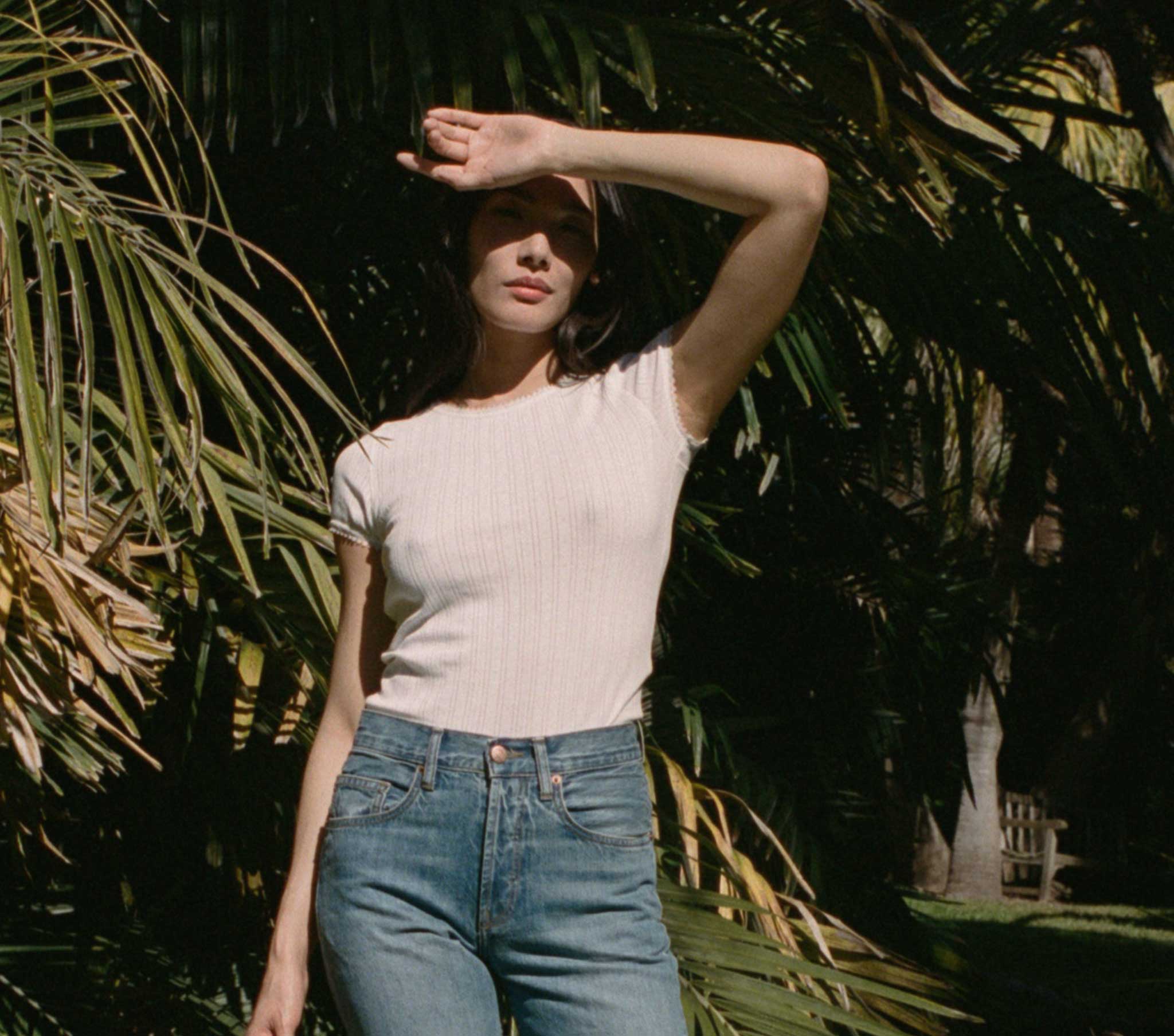 HMD -- VIVI TEE -- SALT