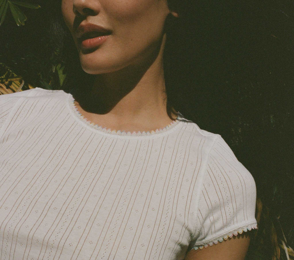 HMD -- VIVI TEE -- SALT