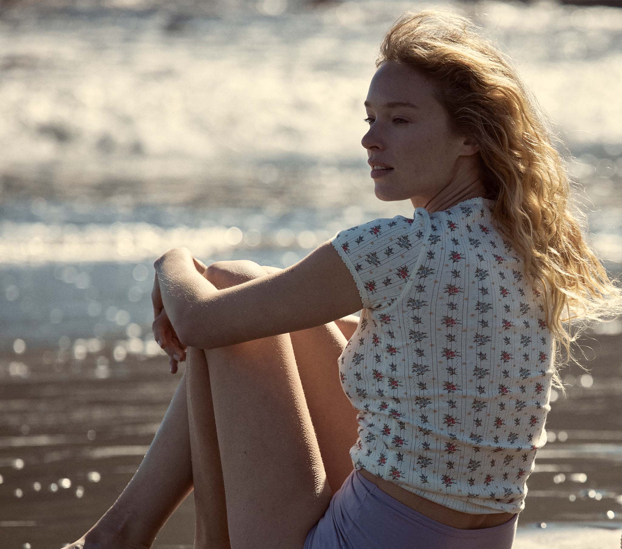 HMD -- VIVI TEE -- SUNDRENCHED FLORAL