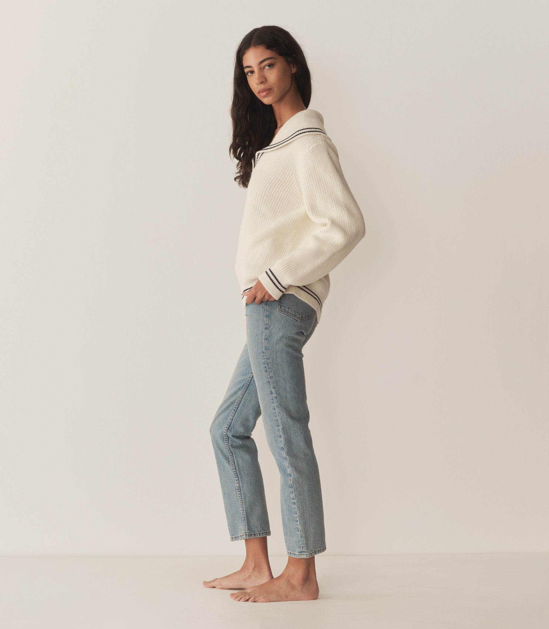 HMD -- VOYAGE SWEATER -- IVORY