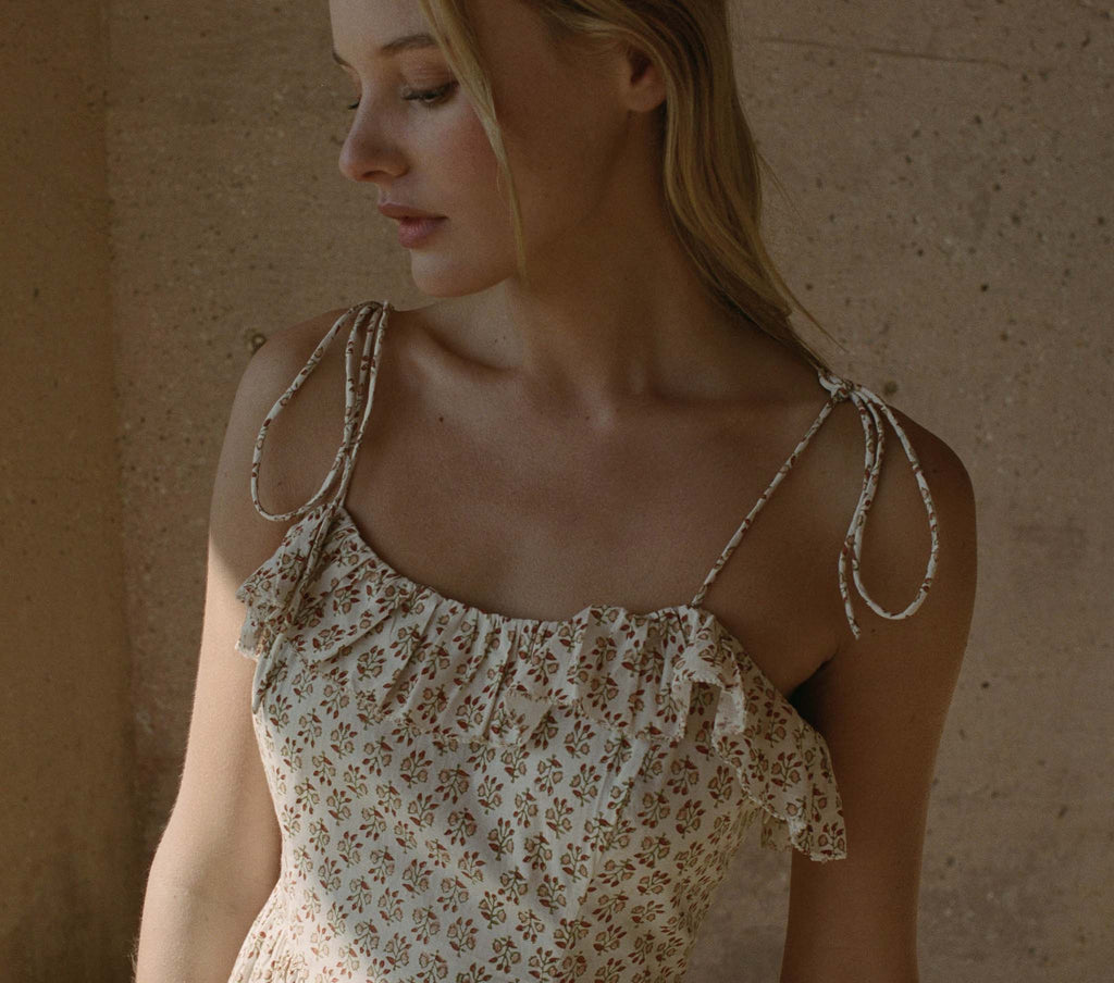 HMD -- WENDELIN DRESS -- SPRING ELDERBERRY FLORAL