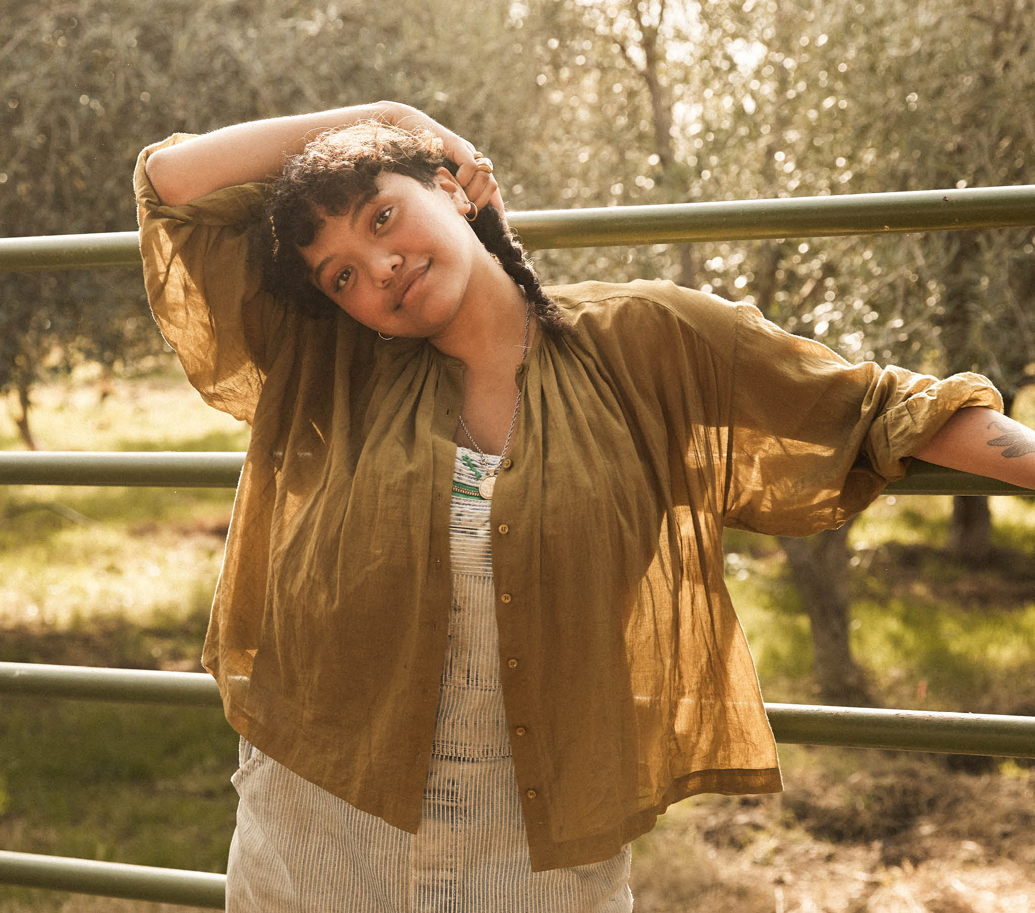 HMD -- THE JANE BLOUSE -- PICKLE
