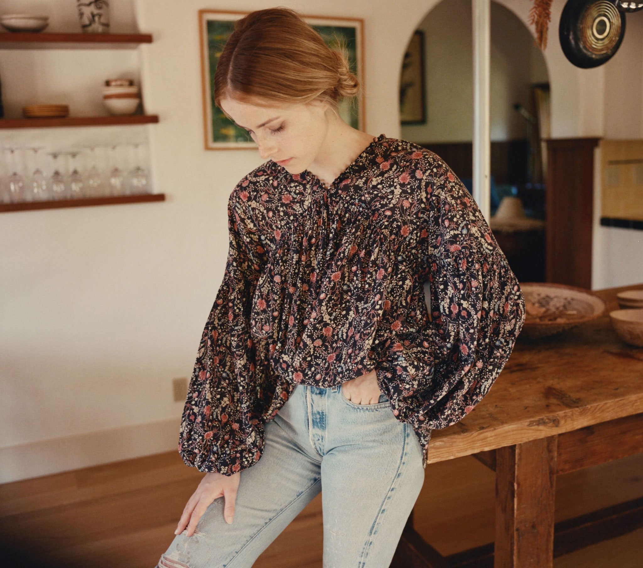 HMD -- THISTLE TOP -- BLACK MULTI
